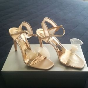 Badgley Mishcka Sandals